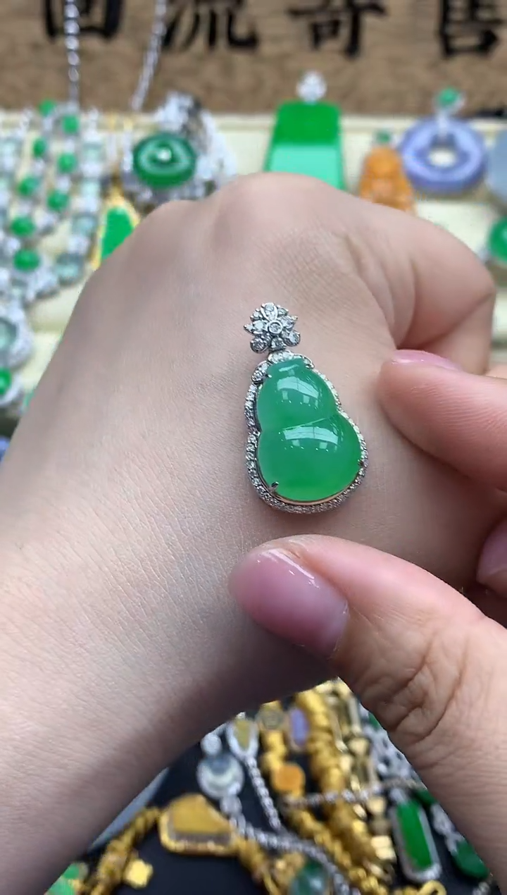 【闪购商品】翡翠颈饰18K金镶嵌718-中国好珍宝
