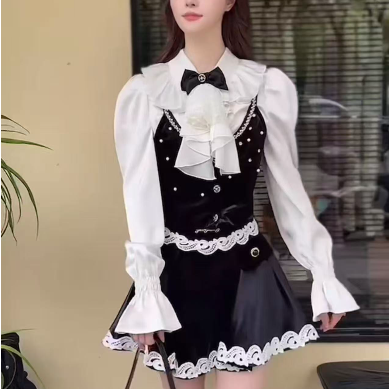 【晨浠定制】时尚短款拼接假两件长袖衬衫丝绒半裙套装5161