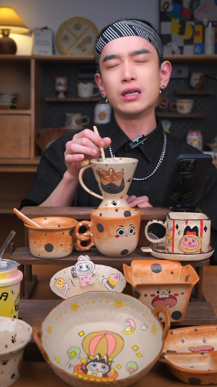 杯子景德镇可爱设计师款陶瓷（送勺）