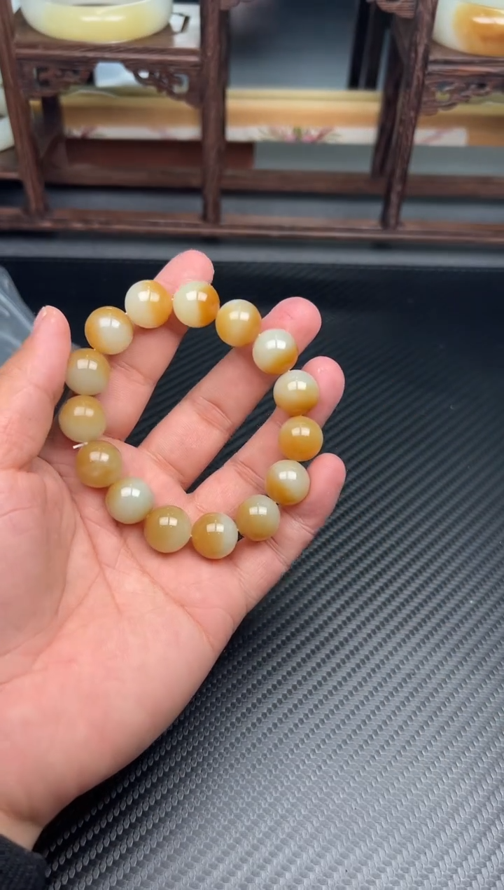 未镶嵌手串和田玉若羌微色差卡14M
