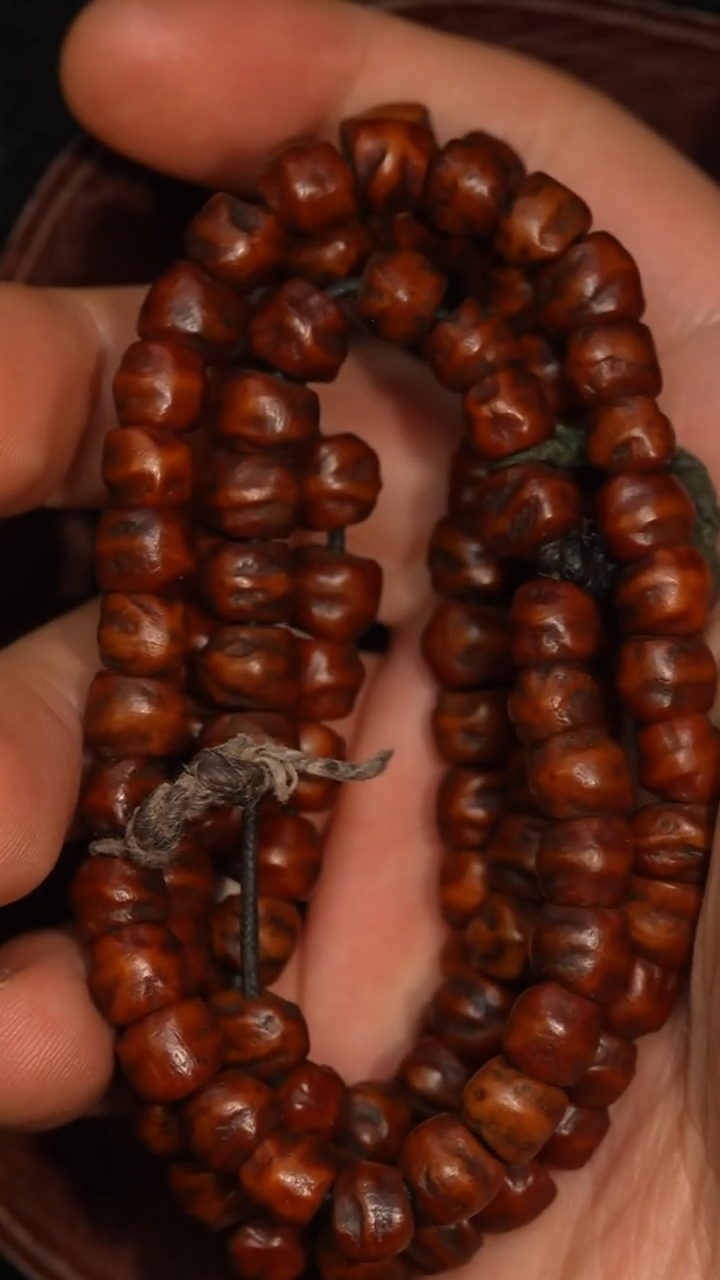 冲赛康胡子哥，藏传念珠127