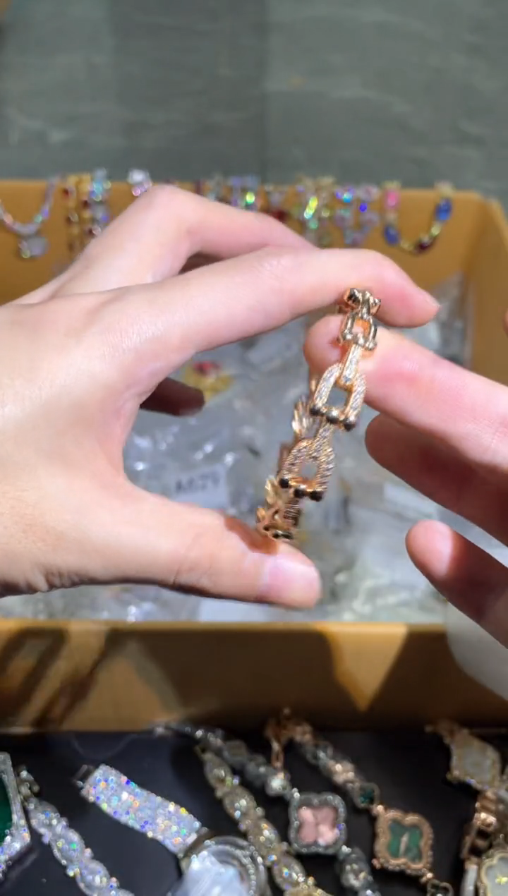 非金属无简约气质经典百搭款A418