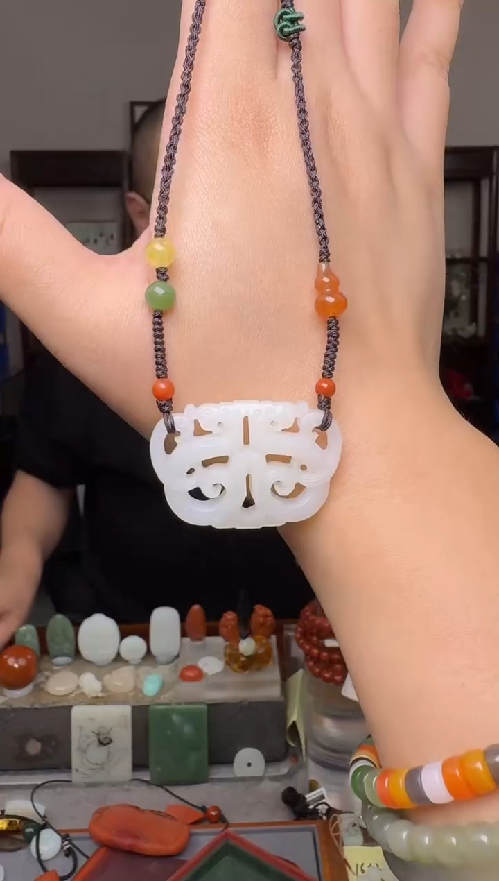 【闪购商品】和田玉挂件未镶嵌2488