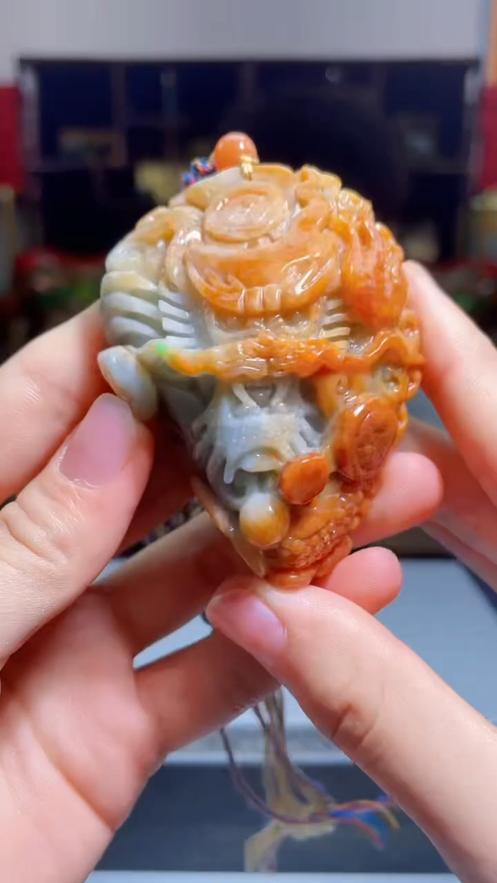 【闪购商品】翡翠吊坠(不含链)未镶嵌S171