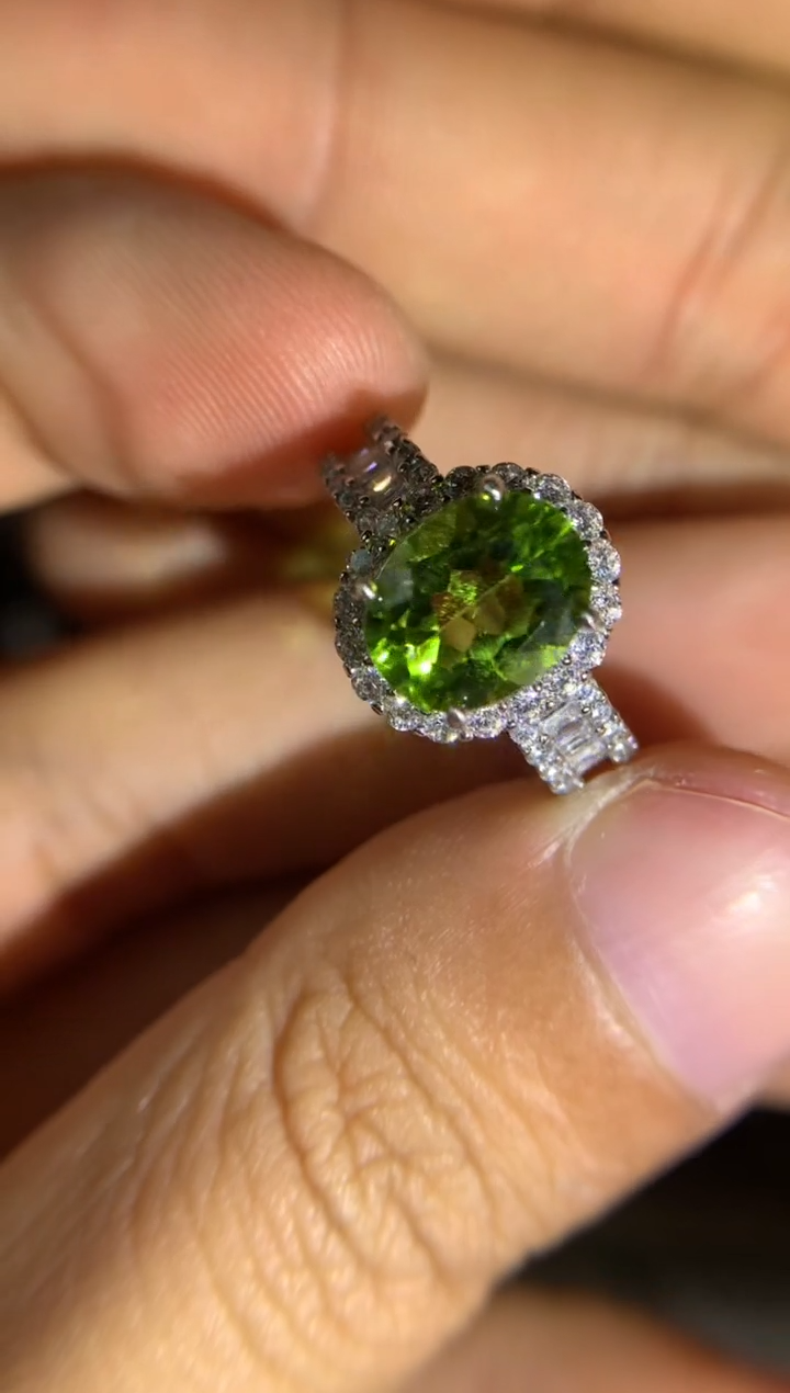 【闪购商品】橄榄石戒指银S925镶嵌天然