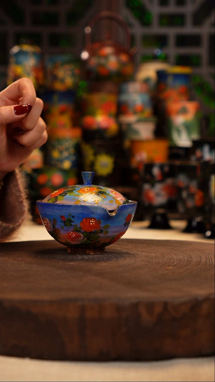 油画   手绘釉下彩   杯子