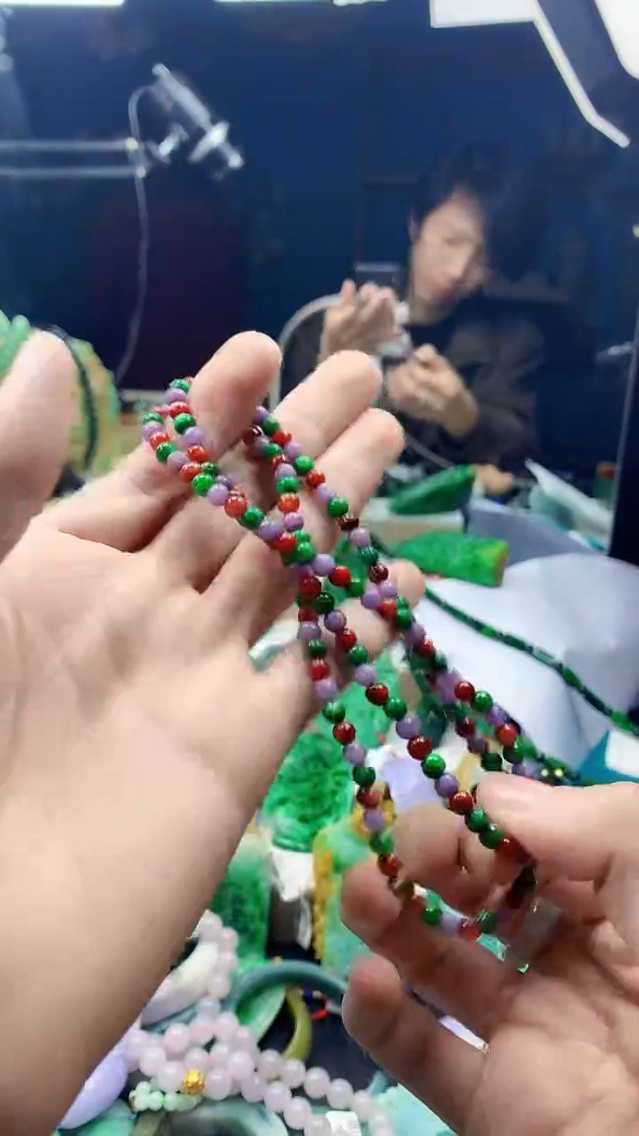 颈饰未镶嵌翡翠天然缅甸a货翡翠