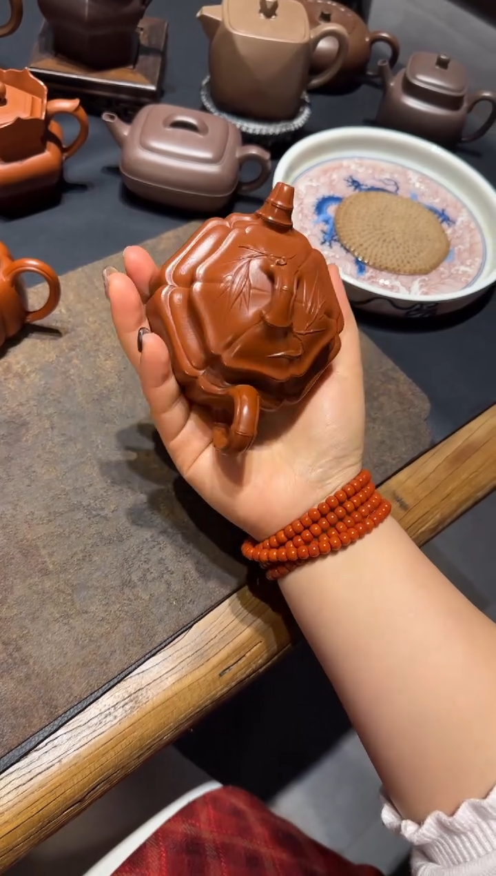 【闪购商品】紫砂茶壶六方海棠双线竹鼓