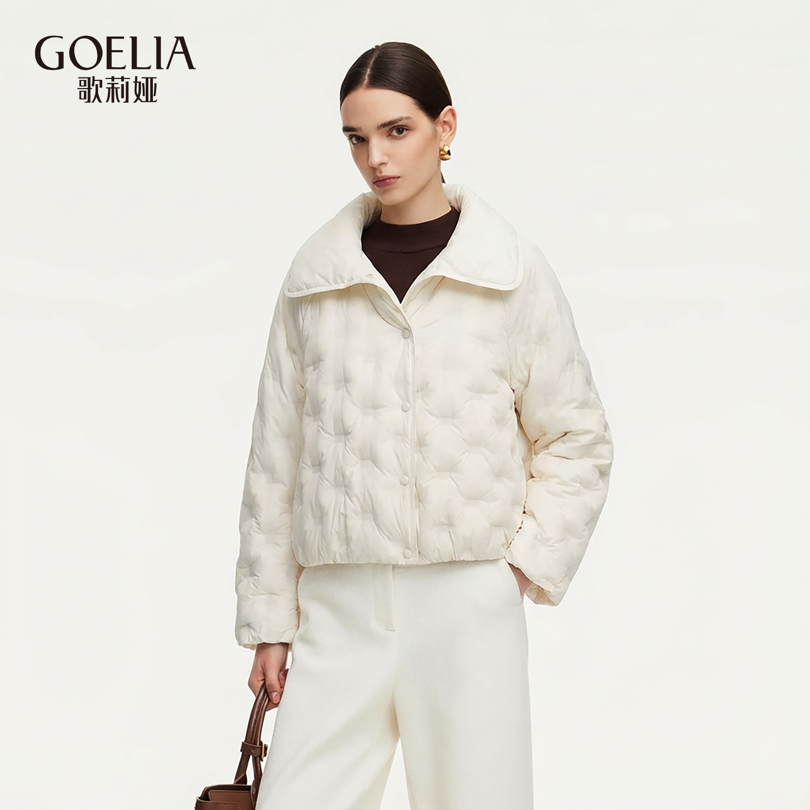 歌莉娅 冬季新品  插肩袖压胶超轻鹅绒服  1ENC8B950