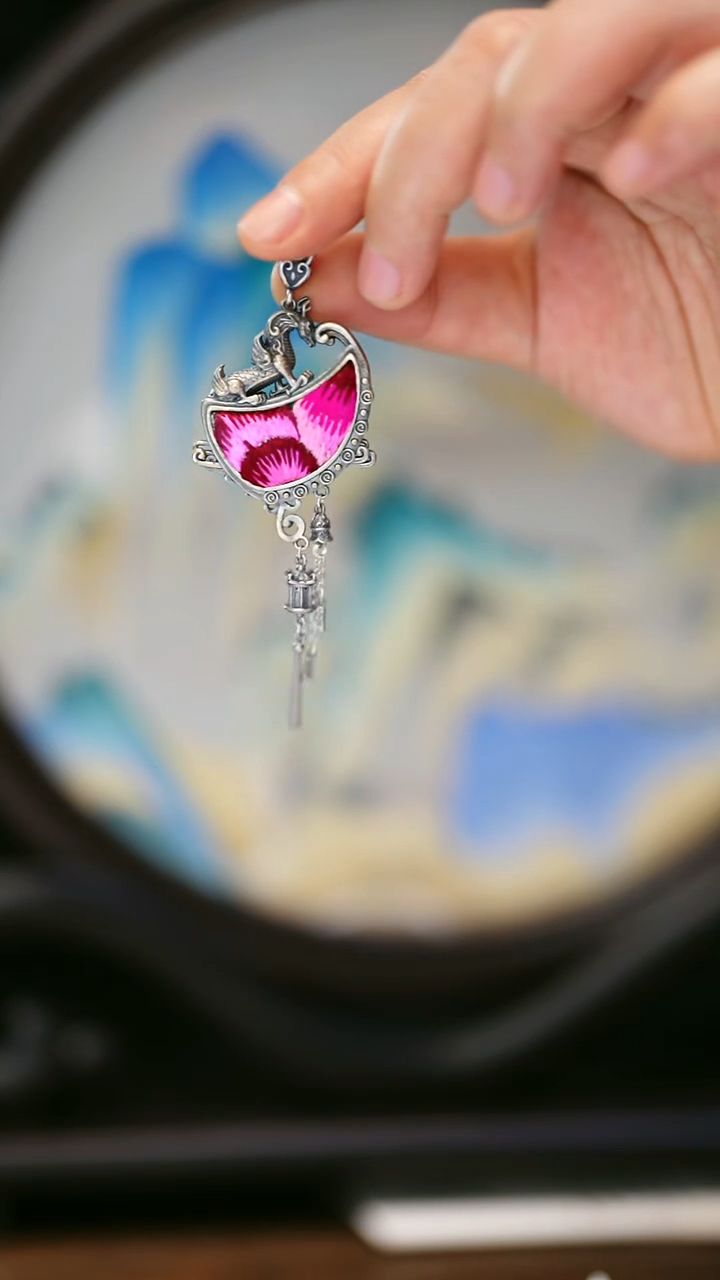 织绣89黔东南苗族刺绣