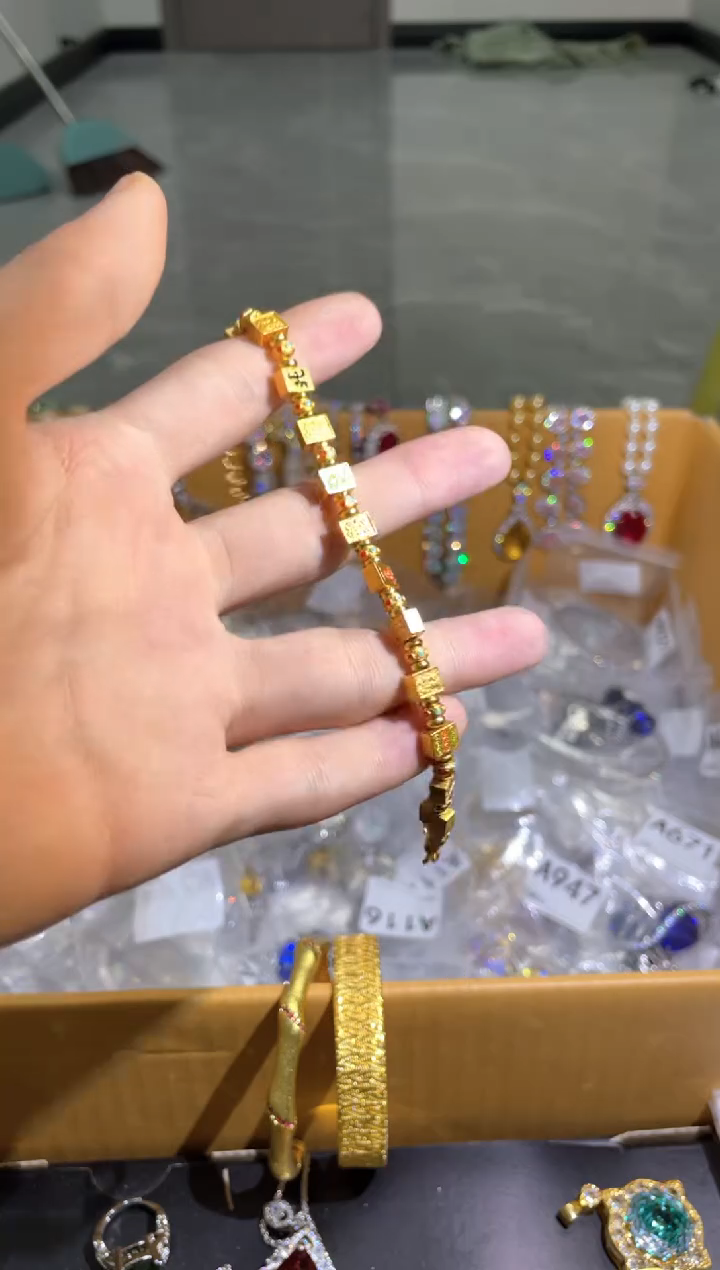 非金属无简约气质经典百搭款A353