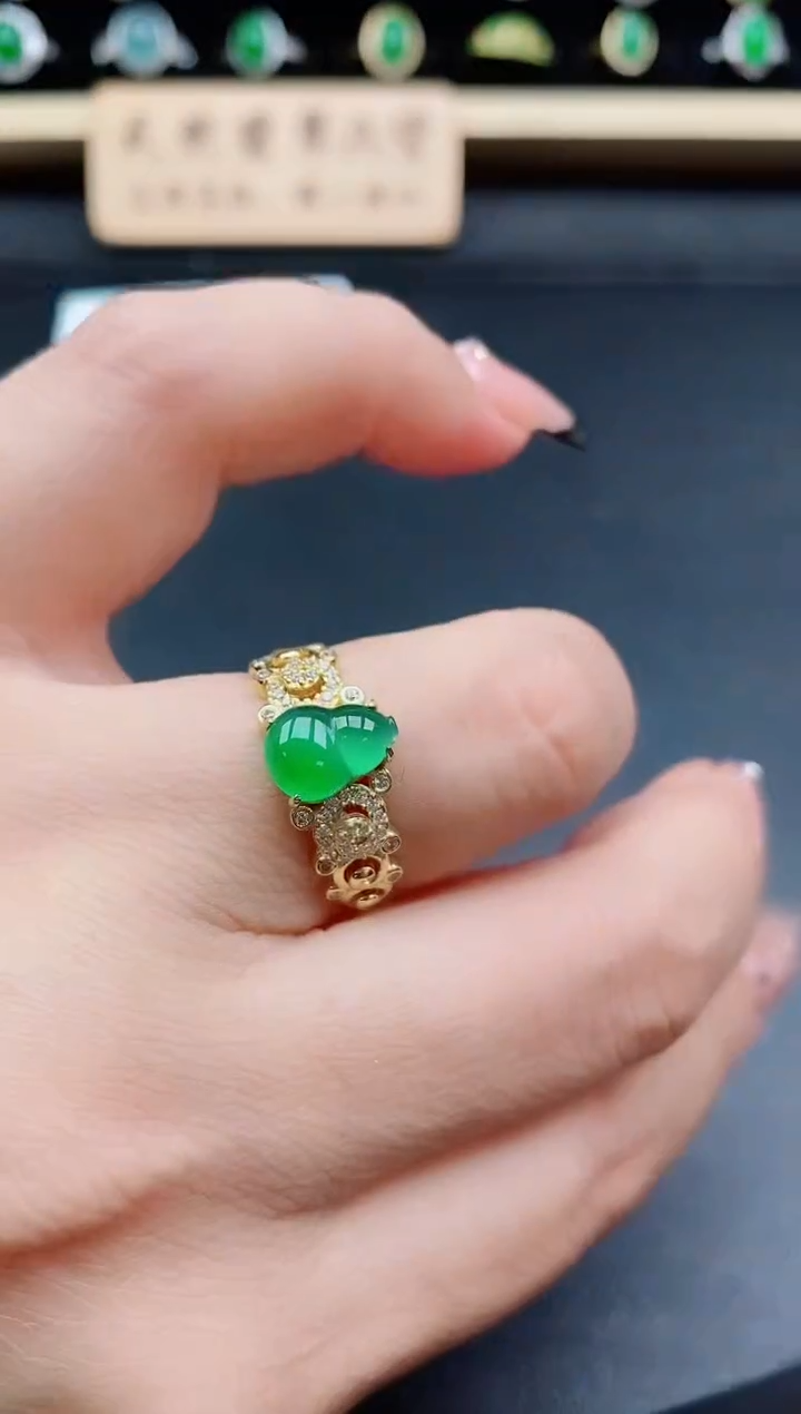 银S925镶嵌戒指翡翠1