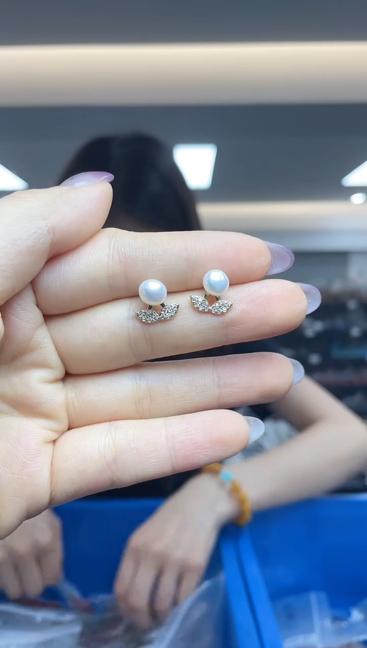 银S925镶嵌淡水珍珠`（多样性发一件）