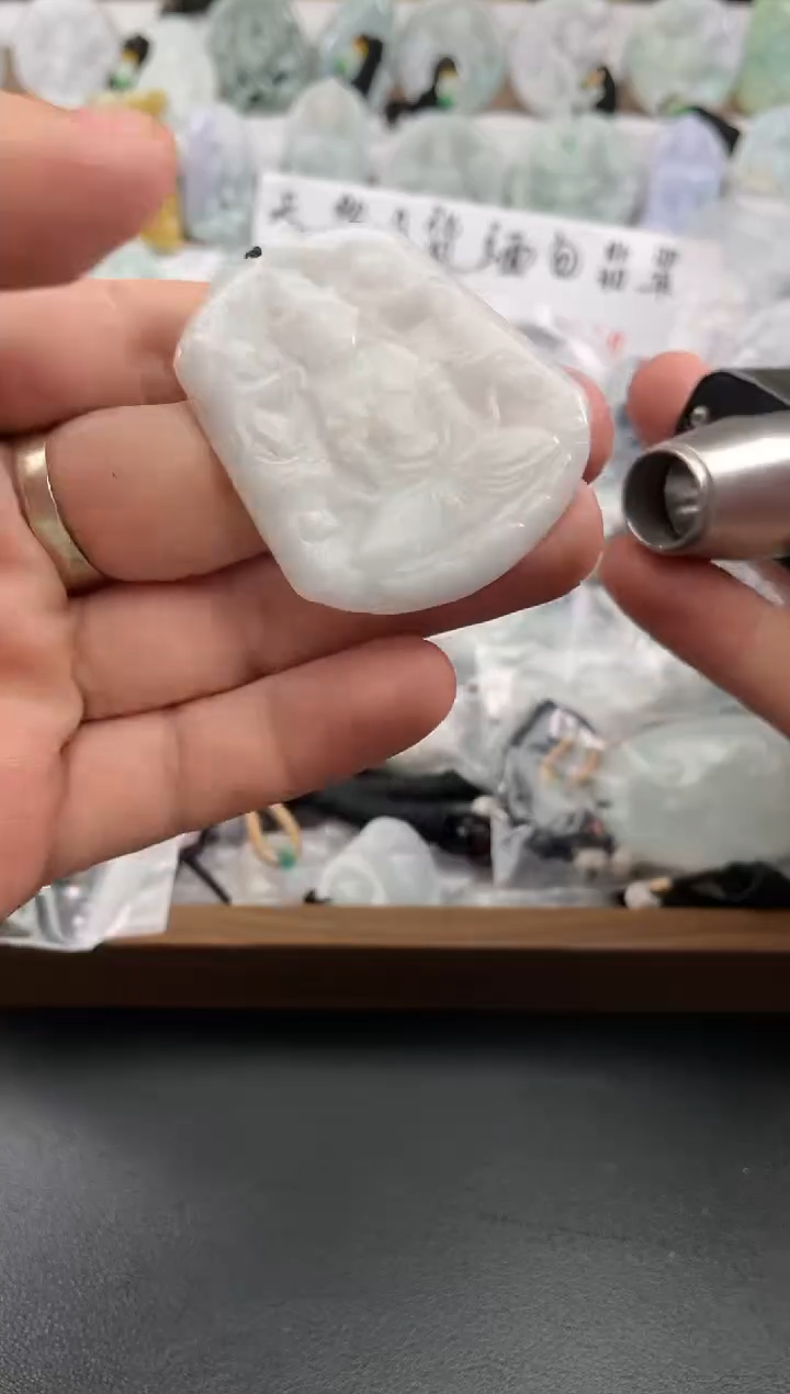 颈饰未镶嵌翡翠25/12/22/.， 83