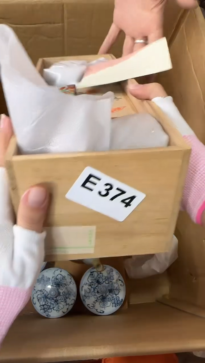 瓷片包*子374...中古产品谨慎参拍