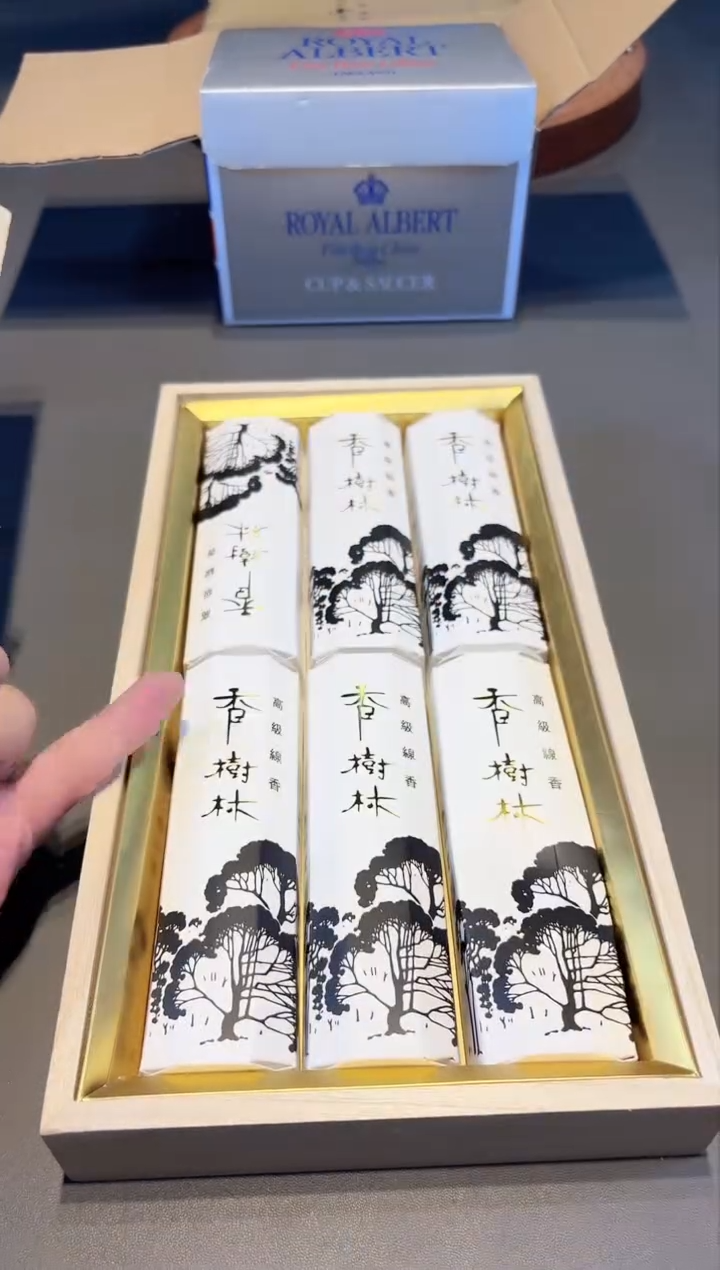 【闪购商品】瓷片新号开播啦全场福利保正保真