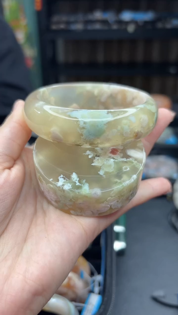 【闪购商品】石英质玉手镯未镶嵌810（63圈赠送镯心）