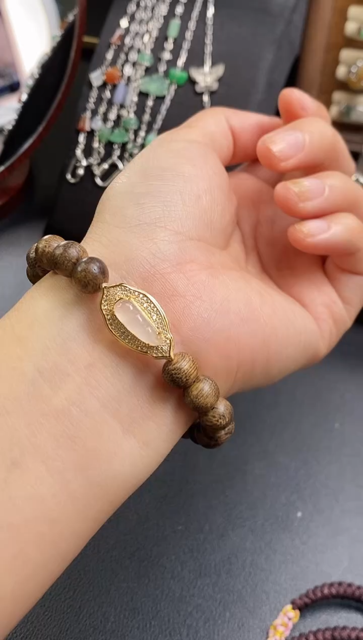 颈饰未镶嵌翡翠多样性发一18036