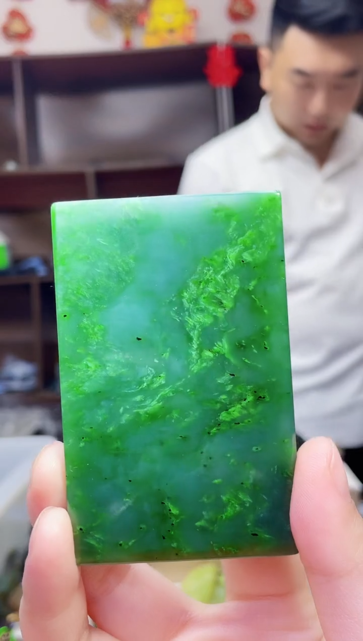 和田玉未镶嵌颈饰1