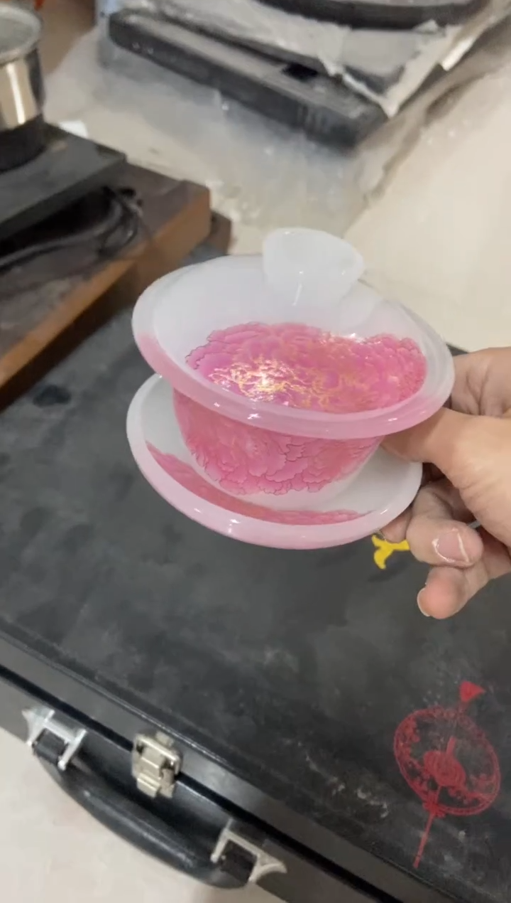 无运费险有瑕疵的摄影的产品有使用过的痕迹有点脏介意勿拍