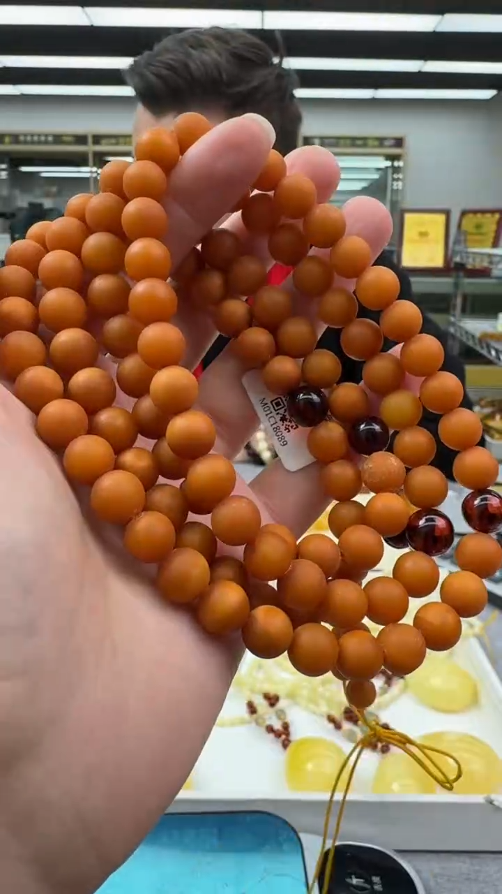 【闪购商品】琥珀颈饰未镶嵌665秒拍号