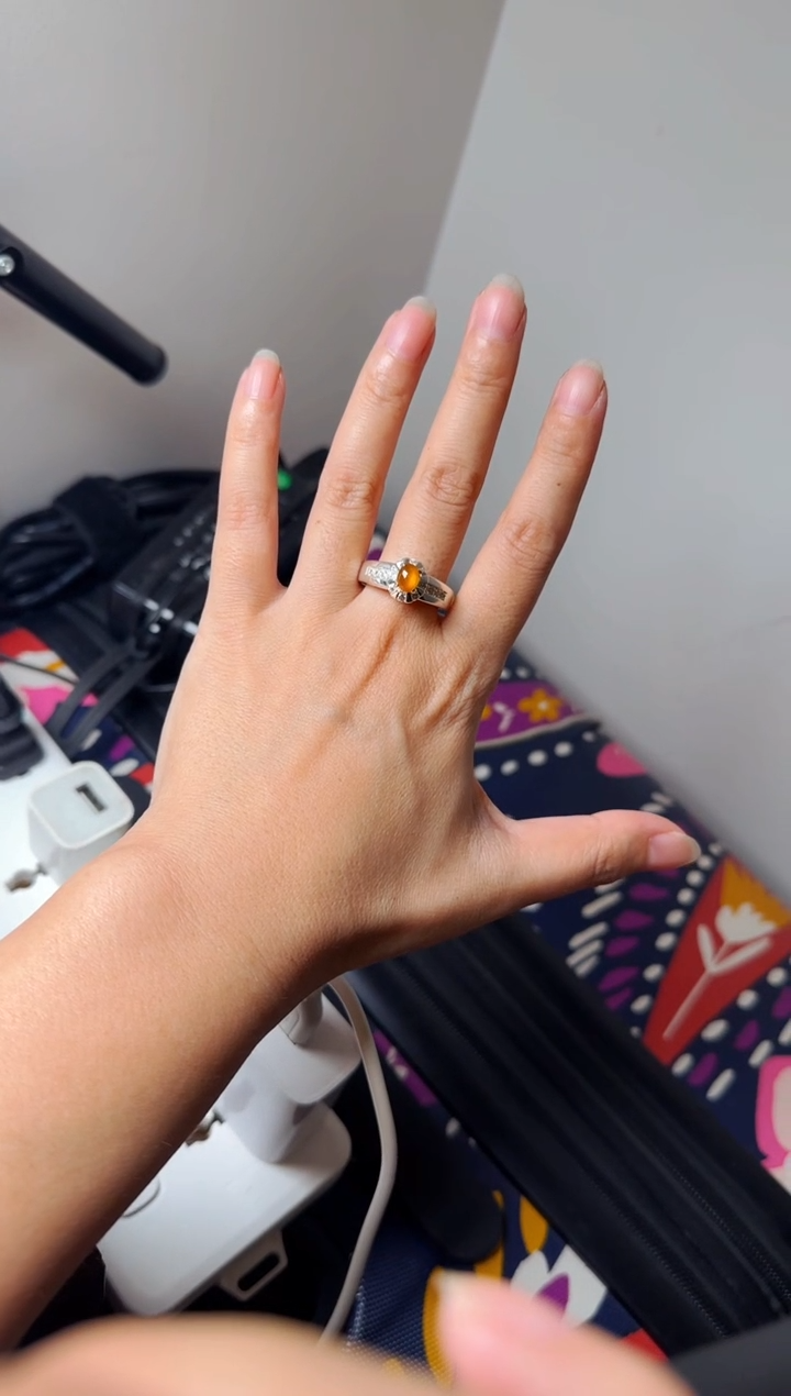 【闪购商品】定制翡翠未镶嵌冰玻种翡翠黄翡戒面