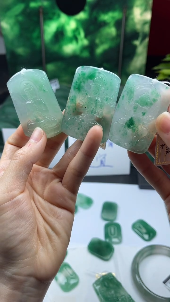 【闪购商品】石英质玉颈饰未镶嵌天然非洲翠守护神多样性发一件