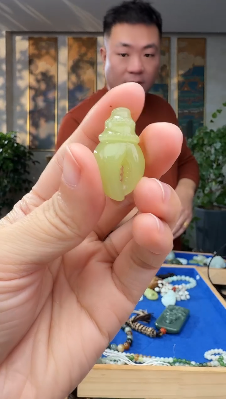 未镶嵌和田玉挂件拍一发一