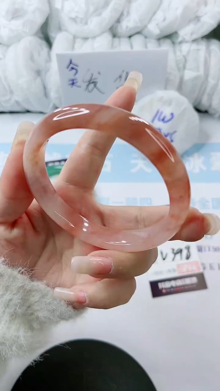 【闪购商品】石英质玉手镯合金多样性发货V398-62