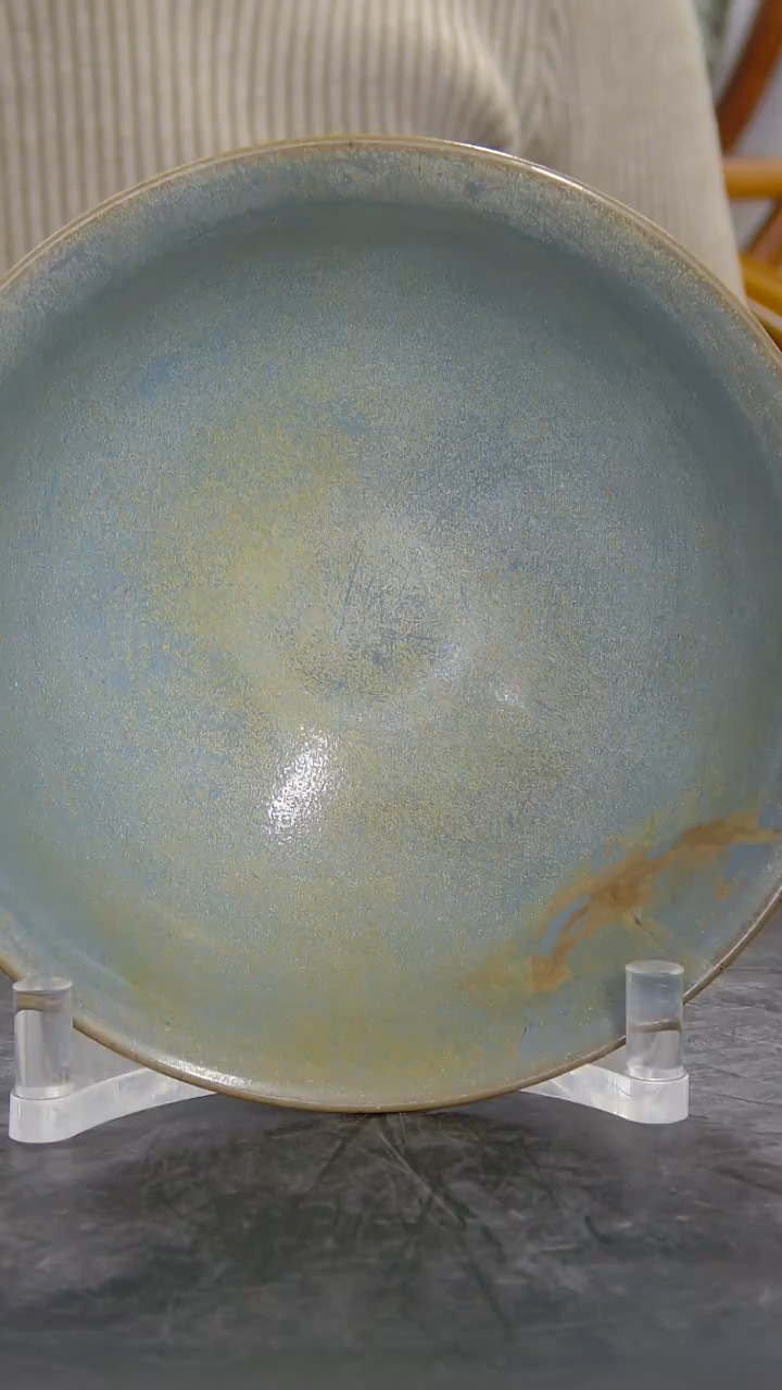 瓶汝窑刻莲瓣纹碗#1325#