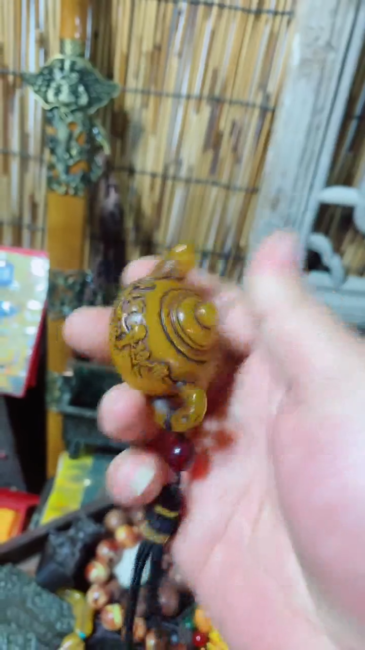 未镶嵌琥珀裸石珀蜡--------（晓晓甄选）