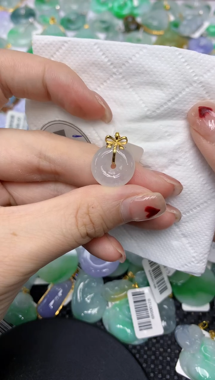 翡翠18K金镶嵌颈饰11111111