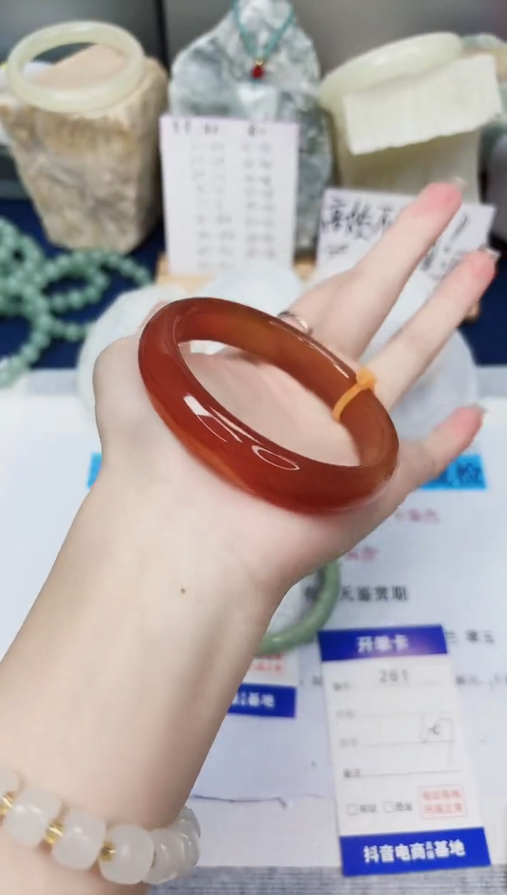 【闪购商品】石英质玉手镯未镶嵌261-玛瑙-圈口60