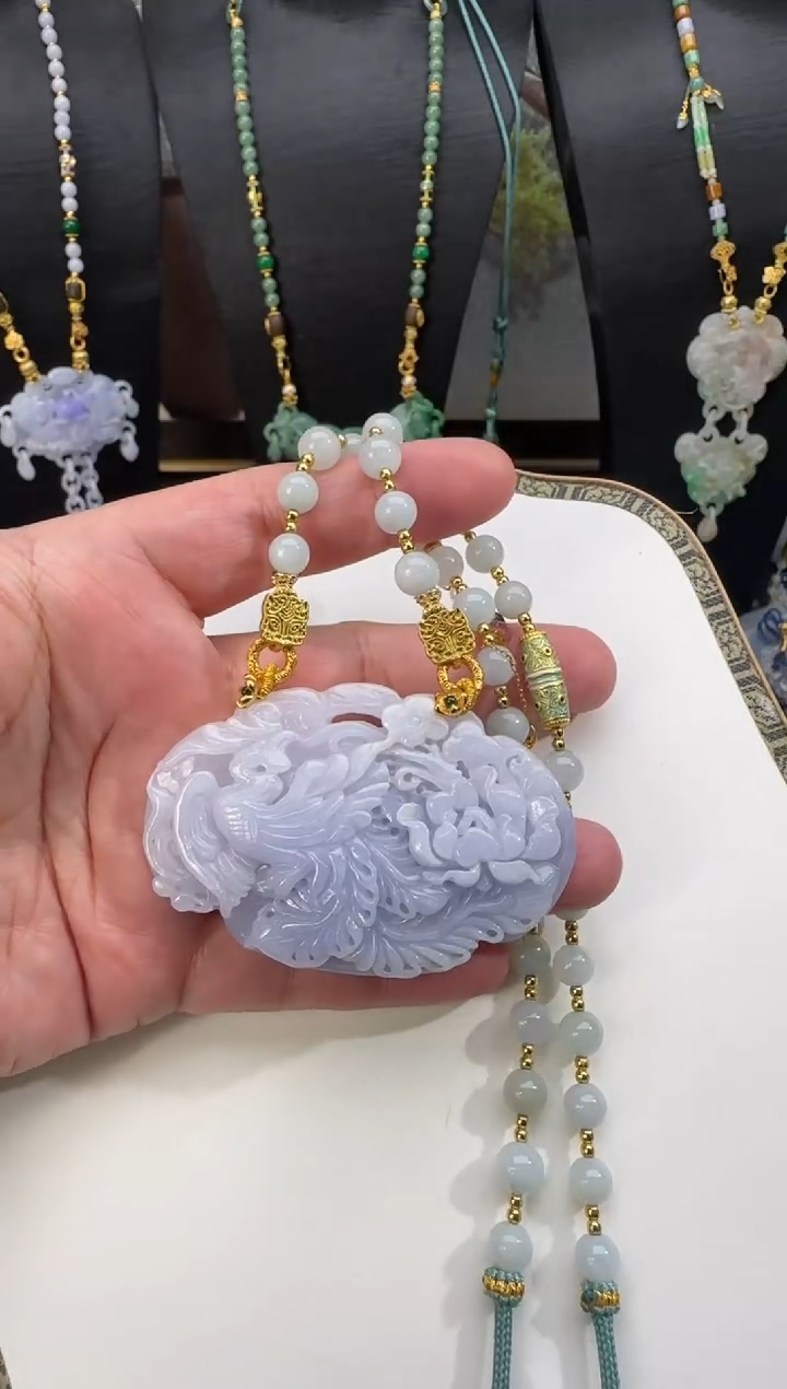 【闪购商品】翡翠颈饰未镶嵌拍照