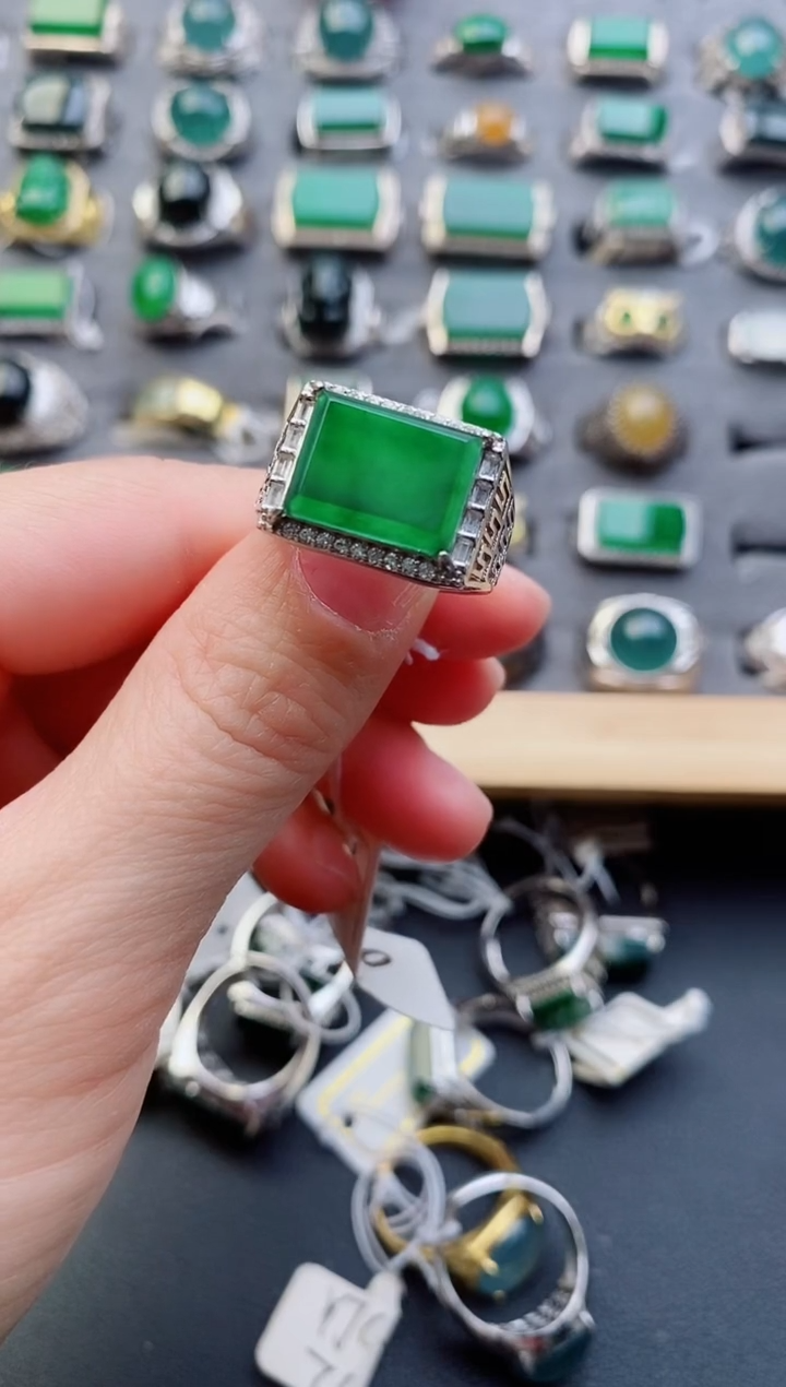 【闪购商品】翡翠戒指银S925镶嵌321321