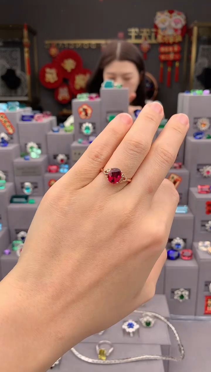 【闪购商品】碧玺戒指18K金镶嵌2.1ct 卢比来戒指