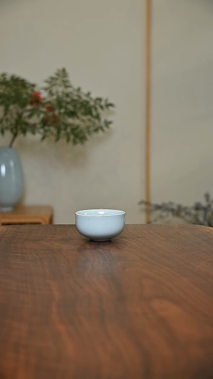 晴**饼福杯 天青 微瑕 朱家款