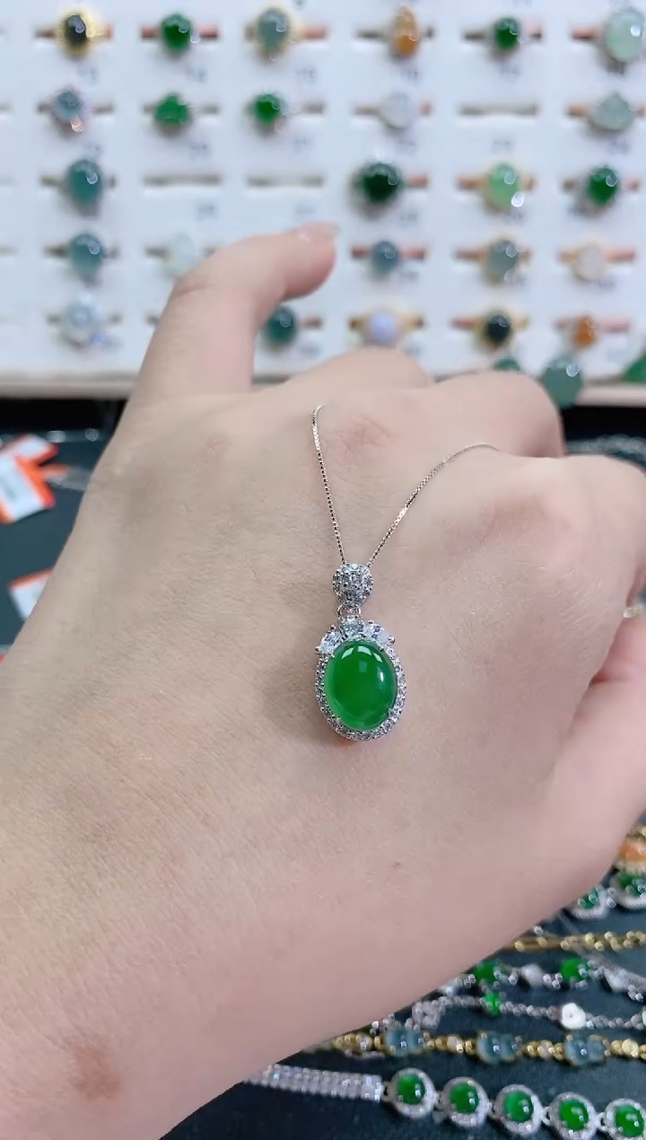 颈饰银S925镶嵌翡翠天然翡翠