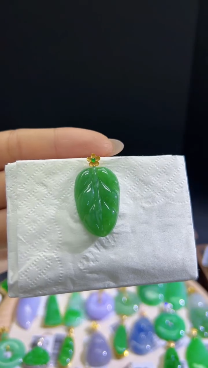 【闪购商品】翡翠颈饰18K金镶嵌Q缅料A货翡翠/支持复检/一件