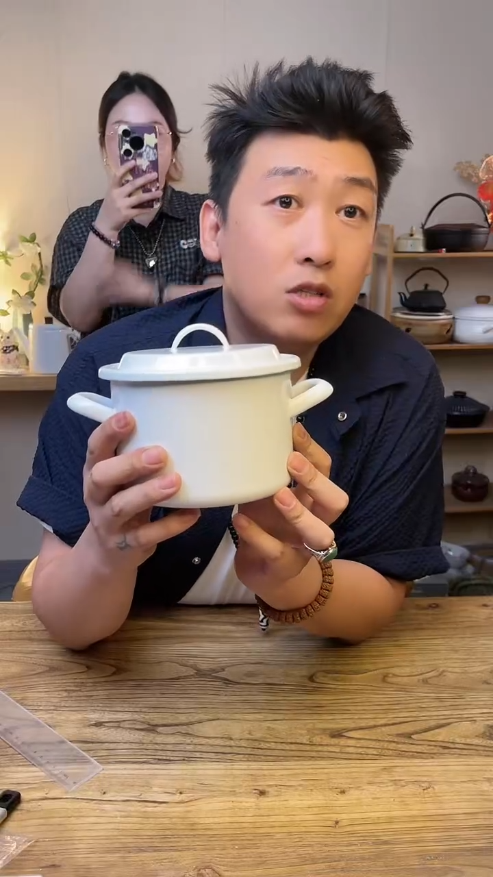 瓷片yn-w14 野田珐琅小炖锅...