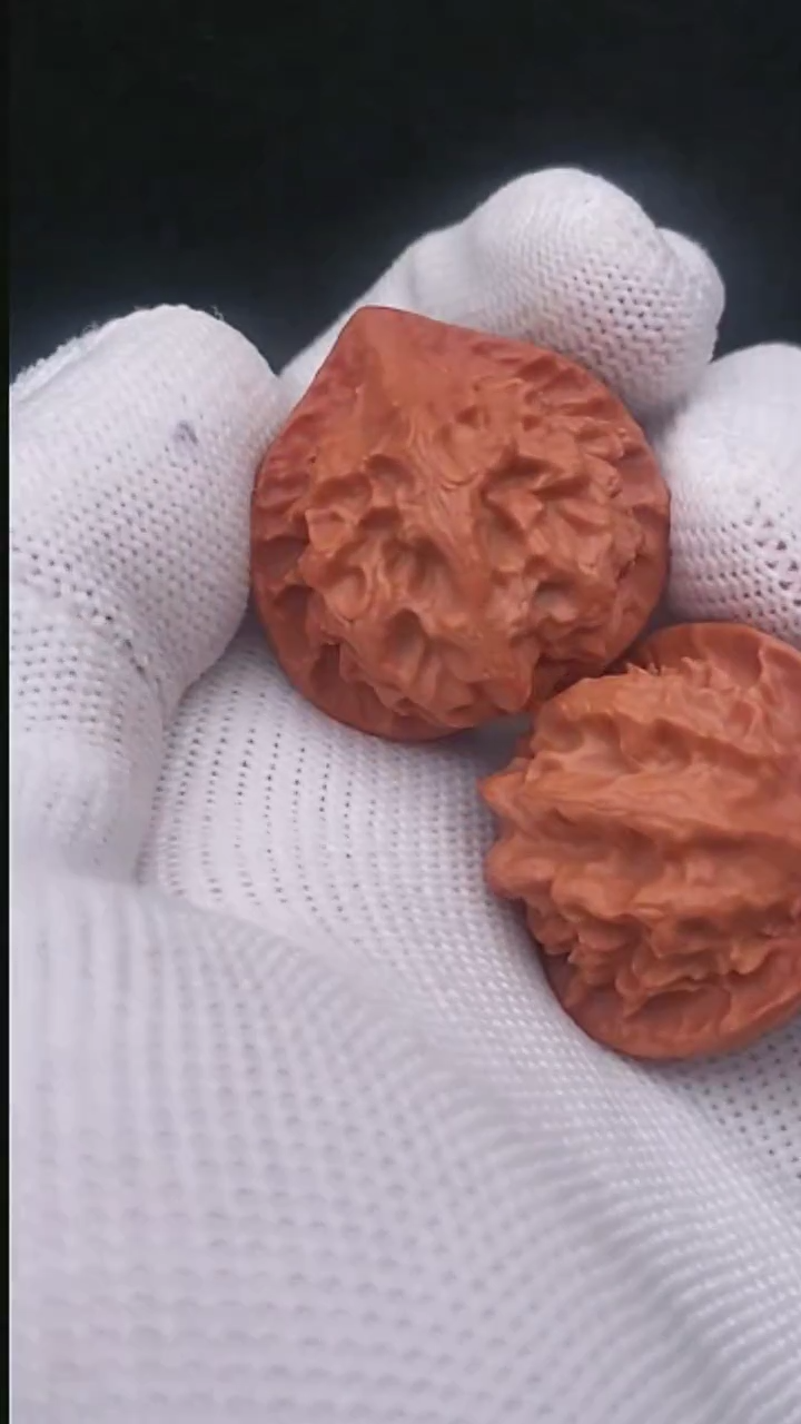 【闪购商品】文玩核桃把件桃心龙脊