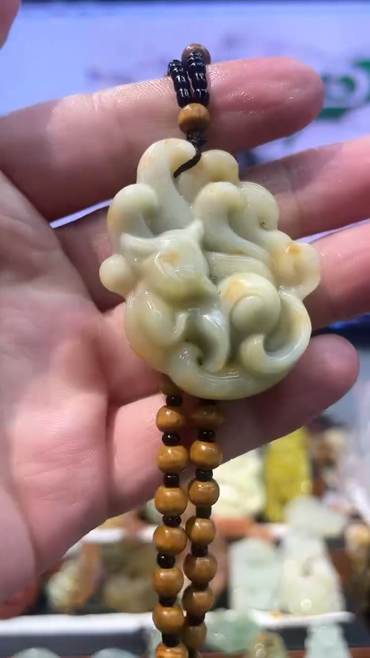 【闪购商品】岫玉吊坠未镶嵌·