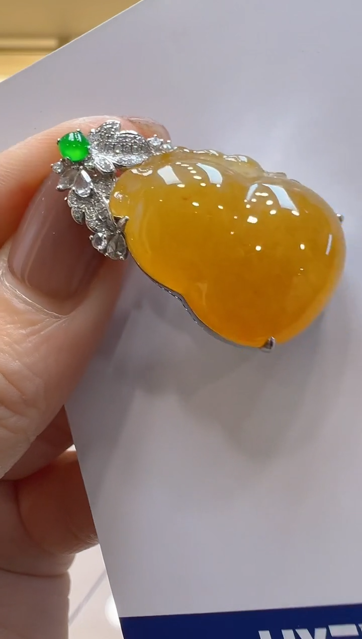 【闪购商品】翡翠18K金镶嵌吊坠(不含链)不含链多样性团购发一件