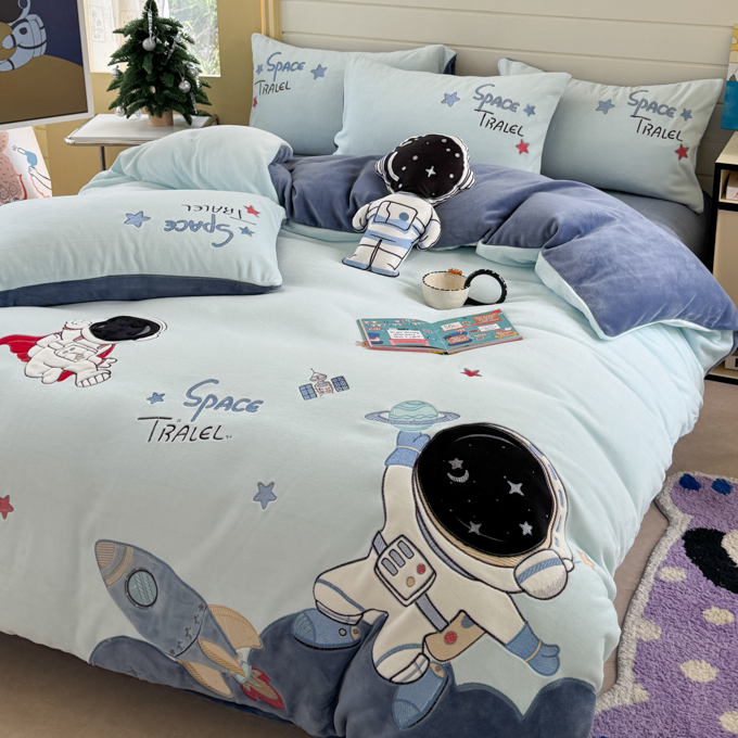 卡通牛奶绒四件套加厚双面绒被套床单防静电A类母婴儿童床上用品