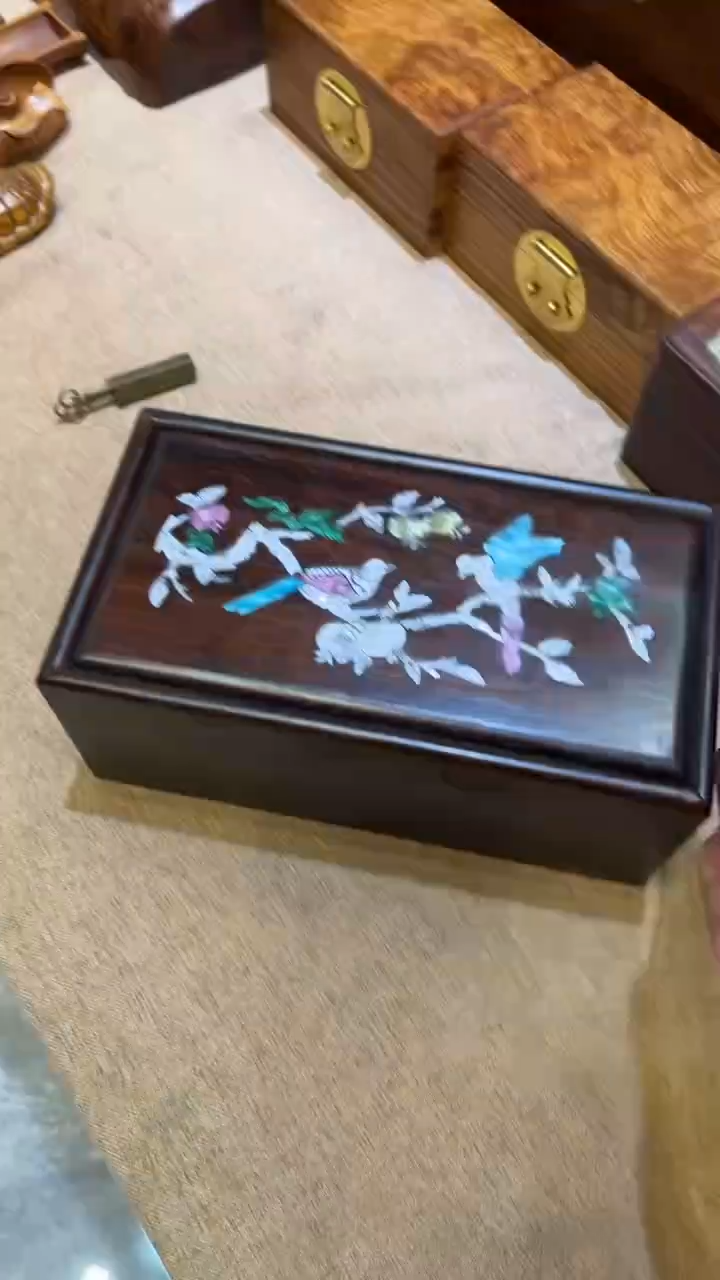 木鸟踏花枝大抽拉盒