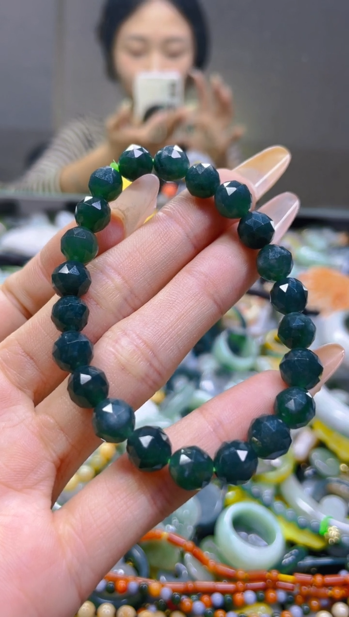 翡翠未镶嵌颈饰7-8MM/Q/翡翠A货一图一物