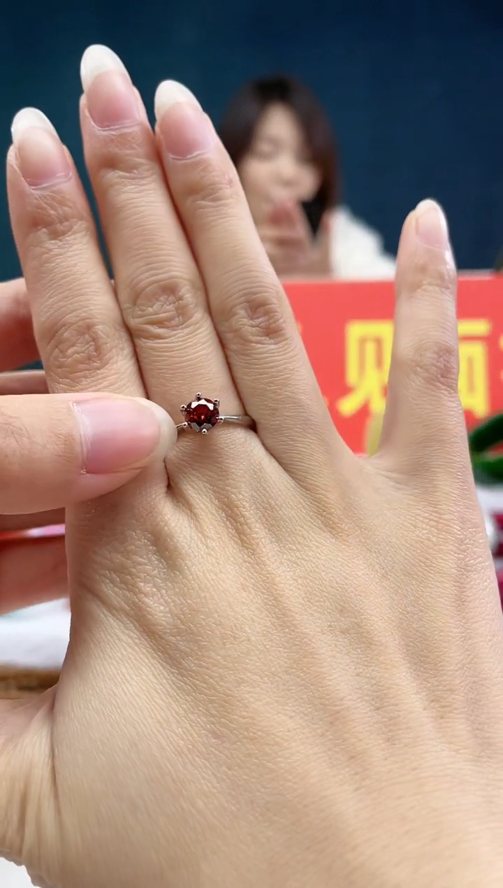 【闪购商品】石英质玉戒指合金2