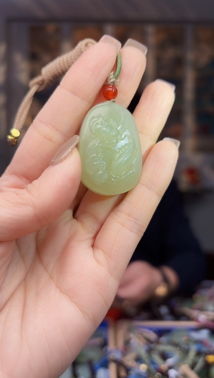 【闪购商品】和田玉挂件未镶嵌拍一发一