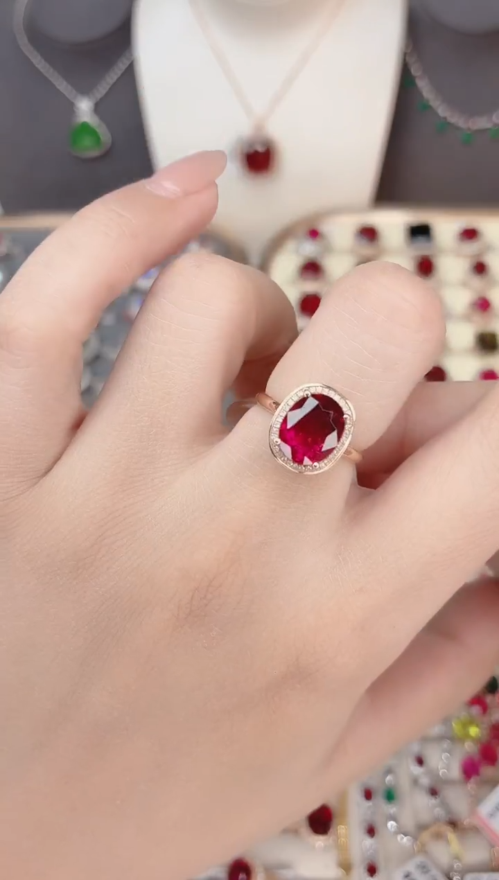 18K金镶嵌手链碧玺我***子-3.2ct