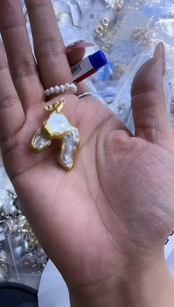 【闪购商品】淡水珍珠吊坠未镶嵌354